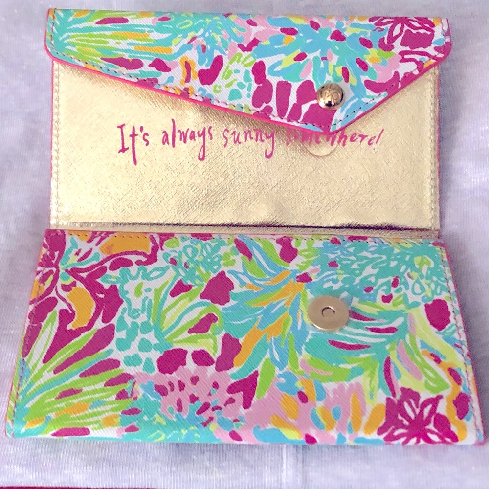 Lily Pulitzer wallet - It’s Always Sunny Somewhere
